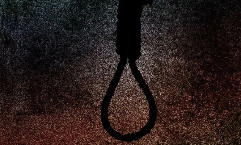 પાલઘરના વિક્રમગડમાં ઝાડ સાથે ગળાફાંસો ખાઈ આપઘાત કરનાર પ્રેમી પંખીડાંના મૃતદેહ