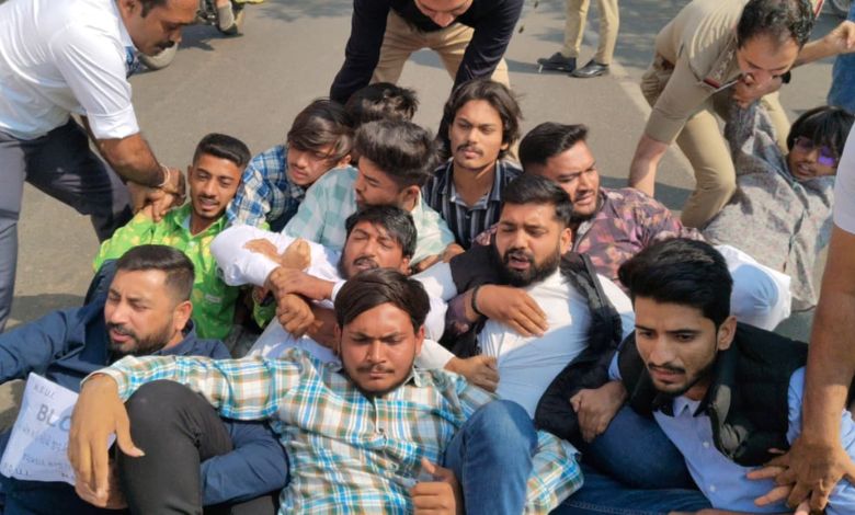 NSUI's agitation demanding exemption of teachers from SIR work