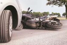 અકસ્માતમાં ઘવાયેલા મોટરસાઇકલસવારને 16 લાખ રૂપિયા વળતર ચૂકવવાનો આદેશ