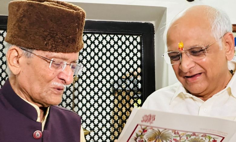 લોકસંસ્કૃતિના ધબકાર શાંત! પદ્મશ્રી જોરાવરસિંહ જાદવનું ૮૫ વર્ષની વયે નિધન, ગુજરાતે એક 'વિરાસત' ગુમાવી