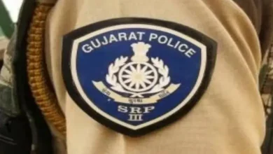 ખેલકુંભમાં ટેનિસ રમતી વખતે હૃદયરોગના હુમલાથી ઢળી પડેલા પોલીસકર્મી તુલસીદાસ વૈષ્ણવની તસવીર