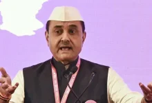 એનસીપીના નેતા પ્રફુલ પટેલ, જેઓ મહારાષ્ટ્રની રાજનીતિ અને ચૂંટણીમાં પૈસાના ઉપયોગ વિશે વાત કરી રહ્યા છે.