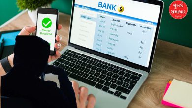 કૉલ સેન્ટરના છેતરપિંડીના કેસમાં પકડાયેલા પાંચ આરોપીઓ અને પોલીસ