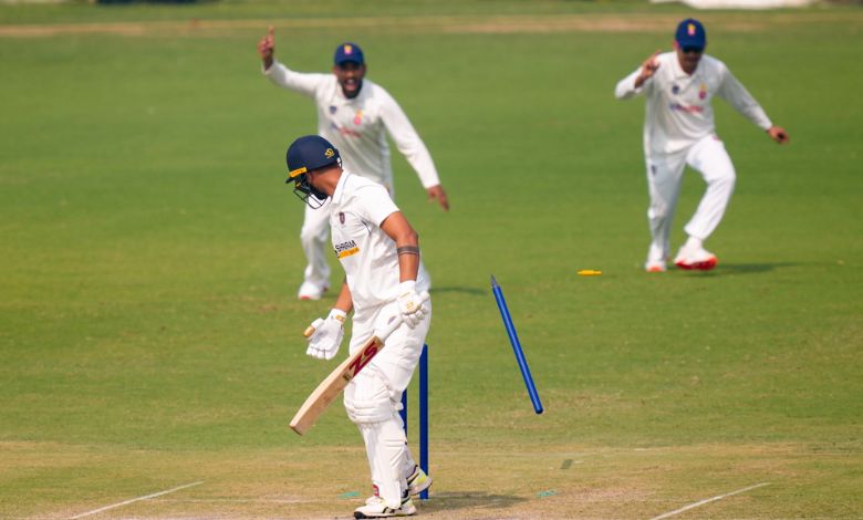 રણજી ટ્રોફીઃ ગુજરાતની મૅચનો પ્રથમ દિવસ ધોવાઈ ગયા બાદ બીજા દિવસે પડી 14 વિકેટ