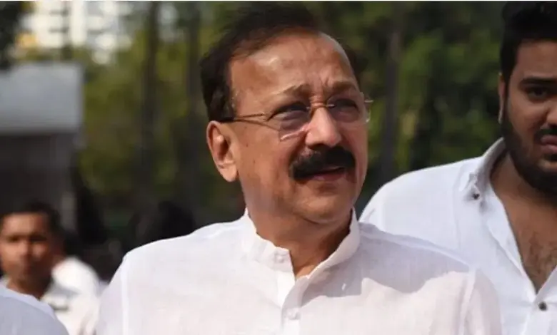 મુંબઈ હાઈ કોર્ટની ઇમારત જ્યાં બાબા સિદ્દીકી હત્યા કેસની SIT તપાસની અરજી પર સુનાવણી થઈ.