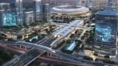 શહેરના સાબરમતી વિસ્તારમાં એક મોટું શહેરી પરિવર્તન આવશે. બુલેટ ટ્રેન સ્ટેશન અને સરદાર પટેલ સ્પોર્ટ્સ એન્ક્લેવની આસપાસ તંત્ર દ્વારા ચરખા ઇન્ટિગ્રેટેડ પોલિસ પ્રોજેક્ટ અંતર્ગત