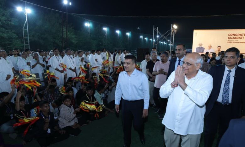 Video: હર્ષ સંઘવી ગ્લાસગોથી સીધા પહોંચ્યા ચિંતન શિબિરમાં, આ રીતે થયું સ્વાગત