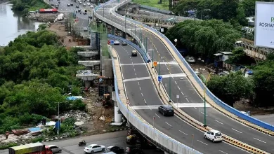Roads on Aarey, Vakola and Vikhroli flyovers to be resurfaced