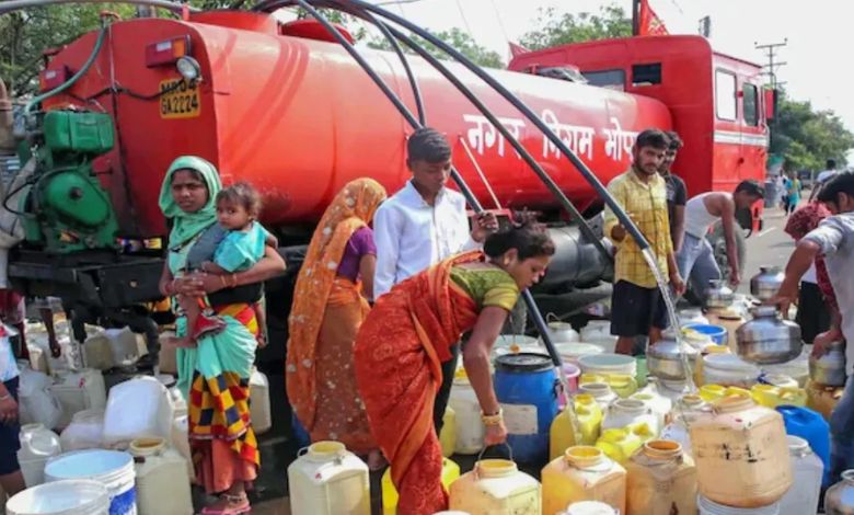 મુંબઈ મહાનગપાલિકાની ચૂંટણી ટાણે મુંબઈના આ વિસ્તારમાં પાણીના ધાંધિયા