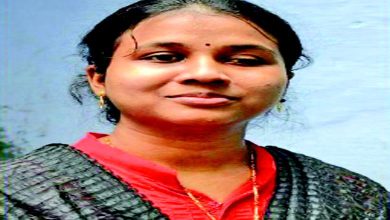 (6) વિશેષઃ આંખોની રોશનીએ દગો આપ્યો, પણ હૈયાની હામે જીવનમાં રોશની પાથરી... IAS ઓફિસર પૂર્ણા સુંદરી મુરૂગેશનની પ્રેરકકથા