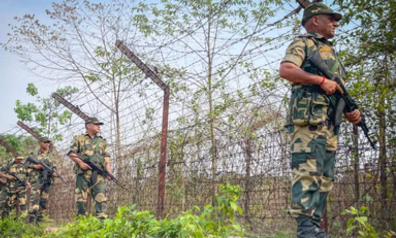 'ચિકન નેક' કોરિડોર પર ખતરો? ભારતે બાંગ્લાદેશ સરહદે 3 નવી સૈન્ય ચોકી કેમ બનાવી? બાંગ્લાદેશની બદલાયેલી નીતિઓ અને સુરક્ષા માટે ભારતે ભર્યું મહત્ત્વનું વ્યૂહાત્મક પગલું