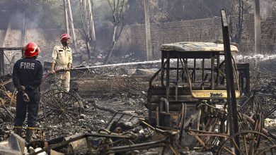 fire brigade controls hydrogen chloride gas leak in bhiwandi godown