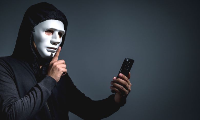 Virpur's 'digital' smuggler: Stole phone from guesthouse, charged Rs. 300 on Google Pay