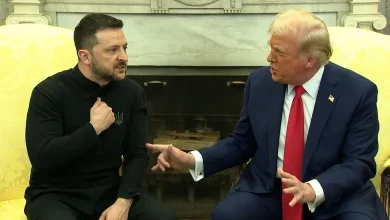 ડોનાલ્ડ ટ્રમ્પના વિવાદાસ્પદ શાંતિ પ્રસ્તાવ પર યુક્રેનના રાષ્ટ્રપતિ વોલોડીમિર ઝેલેન્સકીની નારાજગી દર્શાવતો ફોટો.