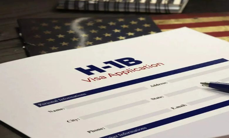 'ટ્રેનીંગ આપો અને ઘરે જાઓ', H-1B વિઝા પોલિસીમાં ફેરફાર; ભારતીય IT પ્રોફેશનલ્સ પર થશે અસર