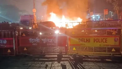 Car explodes near Red Fort metro station in Delhi