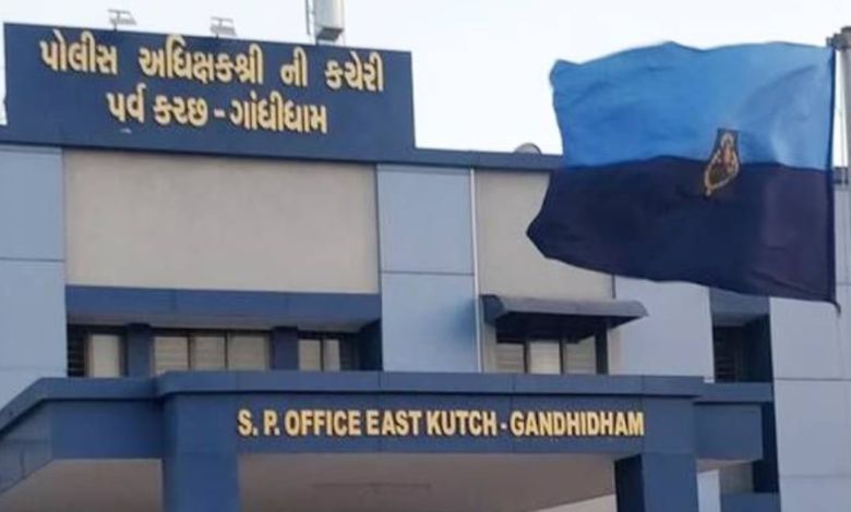 Mumbai's Simran blackmailed a married man from Gandhidham and extorted Rs 5 crore, police arrested him