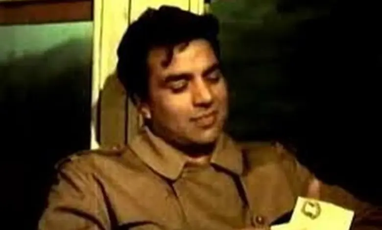 બોલીવૂડના હી-મેન ગણાતા દિગ્ગજ અભિનેતા ધર્મેન્દ્રએ 89 વર્ષે આજે છેલ્લાં શ્વાસ લીધા. ધર્મેન્દ્ર એક અચ્છા કલાકાર હોવાની સાથે સાથે એક કુશળ બિઝનેસમેન પણ હતા