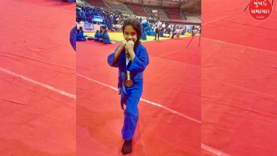 નવસારીની જિઆના વિની રાવલે કુડો ટૂર્નામેન્ટમાં બે ગોલ્ડ અને એક બ્રોન્ઝ મેડલ જીત્યો