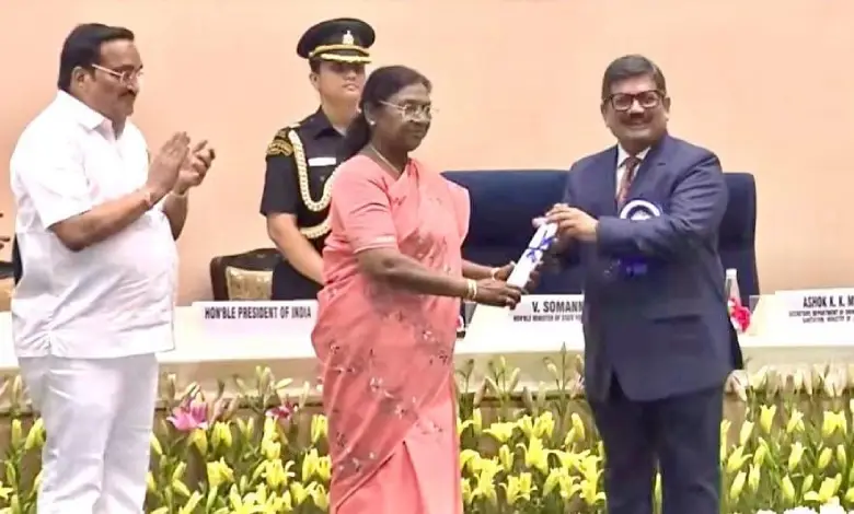 India Maharashtra and Gujarat awarded first and second place in field of water management
