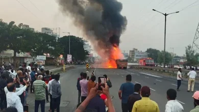પુણે નવલે બ્રિજ પાસે બ્રેક ફેઈલ થવાથી કન્ટેનરનો ભયાનક અકસ્માત, આગ અને ૬ લોકોના મોત