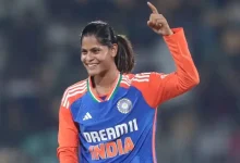 World champion cricketer Radha Yadav's father used to sell vegetables in Kandivali, his daughter suddenly brought him eight crore rupees!