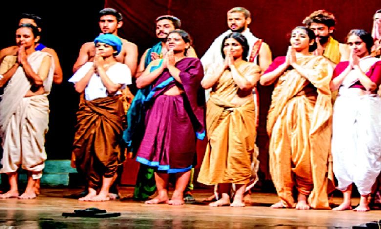 Joy of Drama against Serials - Chitrapat more important