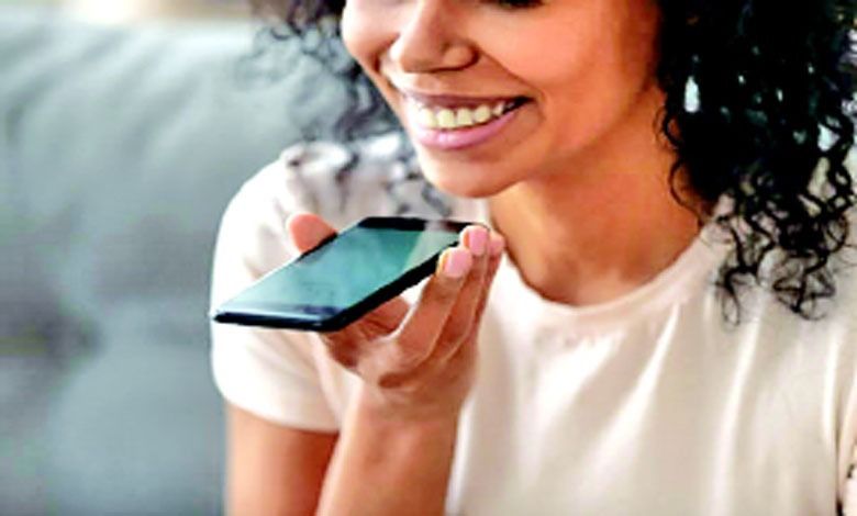 Aur Ye Mausam Hansin…: How appropriate is it to talk on speakerphone?