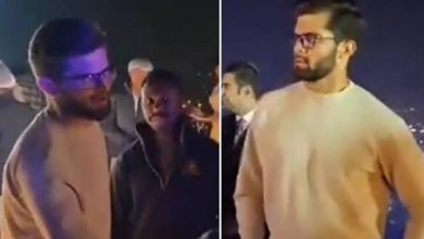 Two players, including the Sri Lankan captain, fell seriously ill and were sent home after a lavish meal at the Pakistani captain's house!