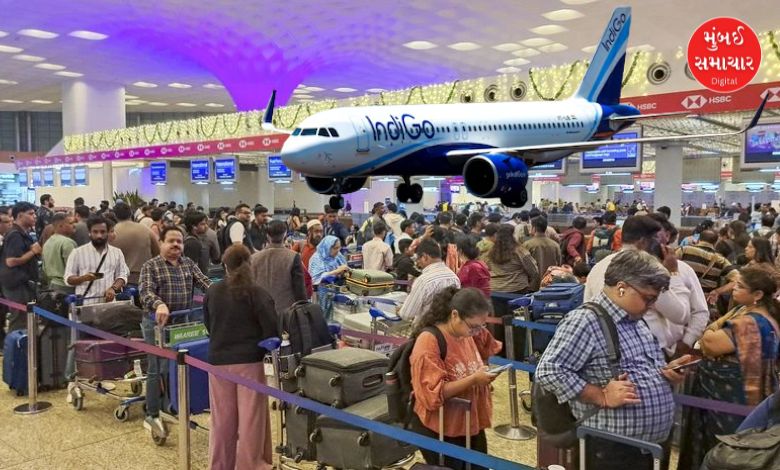 અમદાવાદ એરપોર્ટ પર ફ્લાઈટ્સ રદ થવાને કારણે નિરાશ અને થાકેલી યુવતી સામાન સાથે ઊભી છે, તેની આંખોમાં આંસુ છે.