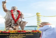 આંદામાનમાં વીર સાવરકરની પ્રતિમાનું અનાવરણ કરતા અમિત શાહ અને મોહન ભાગવત