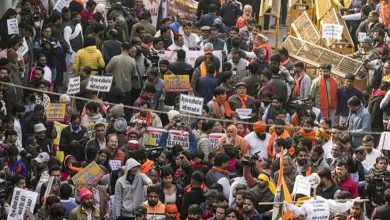 VHP Bajarangdal Protest outside Bangladesh embassy in Delhi Police lathicharge
