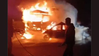 ભચાઉ પાસે અકસ્માત બાદ ધગધગતા અગનગોળામાં પરિવર્તિત થઈ કાર, બે લોકોનાં મોત