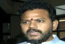 ઇન્ડિગો એરલાઇન કટોકટી: રાહુલ ગાંધી મોનોપોલી મોડેલનો આરોપ લગાવતા, ઉડ્ડયન પ્રધાન રામ મોહન નાયડુ જવાબ આપતા.