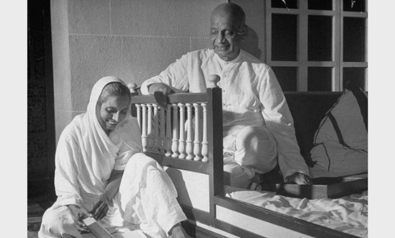 શું નેહરુ સરકારી ખર્ચે બાબરી મસ્જિદ બનાવવા માંગતા હતા? કોંગ્રેસે આપ્યો સરદારના દીકરીની 'ડાયરી'નો પુરાવો