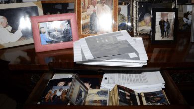 એપસ્ટીન ફાઈલ્સઃ બિલ ક્લિન્ટન હોટ ટબમાં જોવા મળ્યા, કોન્ટેક્ટ બુકમાં ટ્રમ્પનું નામ