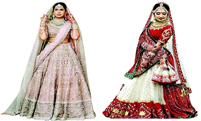 Fashion: Nanavati Ray Sajan sitting in the mandawa...