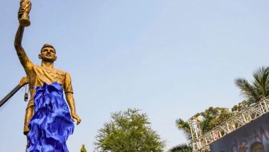 'ફૂટબોલ કિંગ' લિયોનલ મેસ્સીએ કર્યું પોતાના સ્ટેચ્યુનું અનાવરણ: એક ઝલક માટે ફેન્સનો થયો જમાવડો