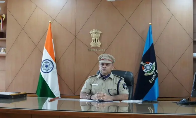 ગીર સોમનાથ પોલીસમાં ધરખમ ફેરફાર! SP જાડેજાએ 82 કર્મચારીઓની એકસાથે બદલી કરી, પોલીસ બેડામાં ખળભળાટ