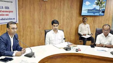 કચ્છમાં કેટલા લોકોના નામ મતદાર યાદીમાંથી કમી થયા? કેટલા મતદાન મથક વધ્યા, જાણો