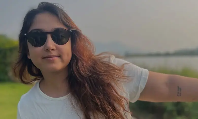 આયરા ખાનનો સોશિયલ મીડિયા વીડિયો જેમાં તે માનસિક સ્વાસ્થ્ય અને વજન વધવા વિશે વાત કરી રહી છે.