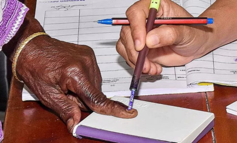 કેરળમાં સ્થાનિક સ્વરાજ્યની ચૂંટણીની મતગણતરી શરૂ, એલડીએફ અને યુડીએફ વચ્ચે કાંટાની ટક્કર