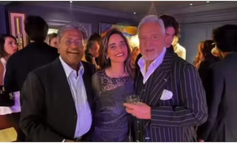 ભાગેડુ લલિત મોદી અને વિજય માલ્યાની ફાઇલ તસવીર.