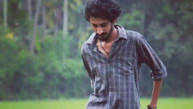 માતાએ ઘરમાં લટકતી જોઈ દીકરાની લાશ: 30 વર્ષની ઉંમરે આ અભિનેતાએ કરી આત્મહત્યા અભિનેતા અખિલ વિશ્વનાથને મળ્યો હતો બેસ્ટ ચાઈલ્ડ આર્ટિસ્ટનો એવોર્ડ