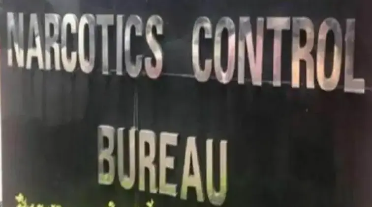 સુરત NCB દરોડો, ૪૦ કિલો અફીણ ઝડપાયું, ચણાની આડમાં કેનેડા મોકલાતું ડ્રગ્સ