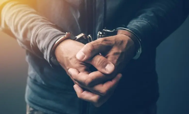 મુખ્ય પ્રધાનના પીએ અને ડીસીપીના પતિના સ્વાંગમાં ઠગાઈ કરનાર આરોપીની તસવીર