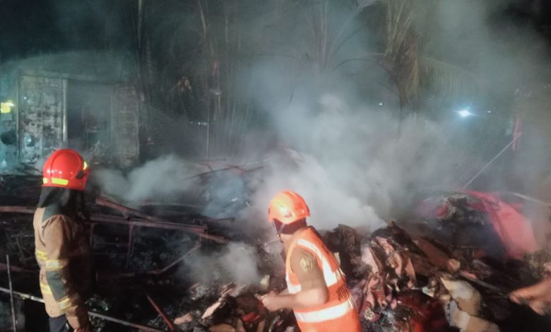 થાણેમાં બેન્ક્વેટ હૉલમાં આગ: ૧,૦૦૦થી વધુ લોકોનો સુરક્ષિત બચાવ…