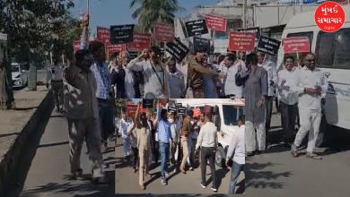 Congress workers protesting against ED in Veraval