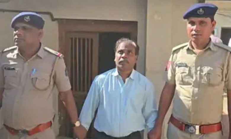 સુરતમાં પ્રિન્સિપાલની ધરપકડ: પુત્રની મદદથી ધર્માંતરણ કરાવ્યાનો આરોપ