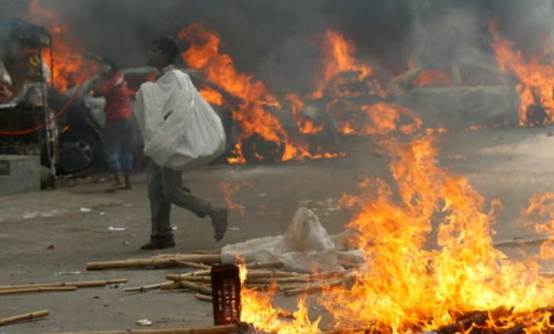 બાંગ્લાદેશને ભડકે બળતું કરનારા ખલનાયકો કોણ, જાણો સમગ્ર યાદી?